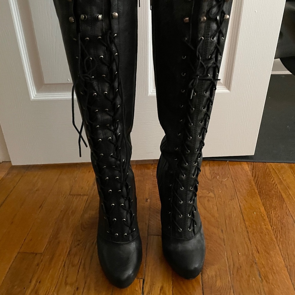 Cynthia Vincent black leather lace up heeled boots